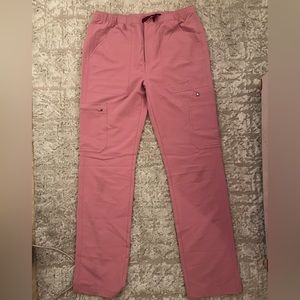 FIGS scrub-wear: Womens Medium Pink